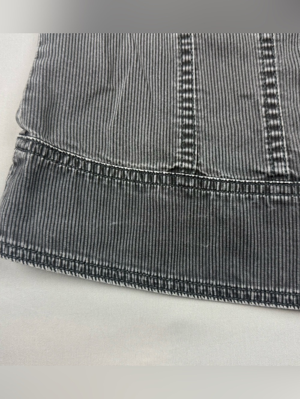 Vtg Y2K Diesel Womens Corduroy Vest Sz Large Slim Fit Grey Grunge Button Up B9 - Picture 6 of 9